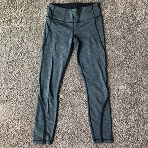 Grey lululemon women’s leggings
